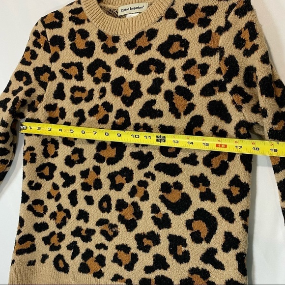 Cotton Emporium Women’s Size S Leopard Pattern‎ Crewneck Sweater Brown/Black - Picture 10 of 11